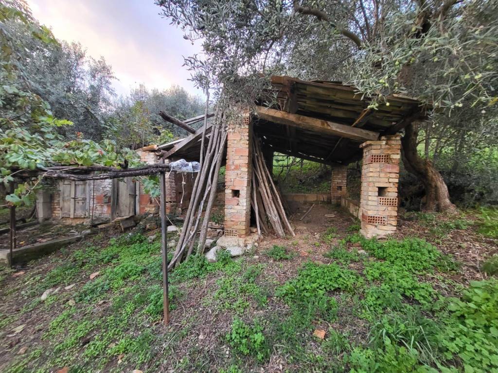 Terreno a Montalto uffugo in Via Lucchetta, 183 - Foto 2