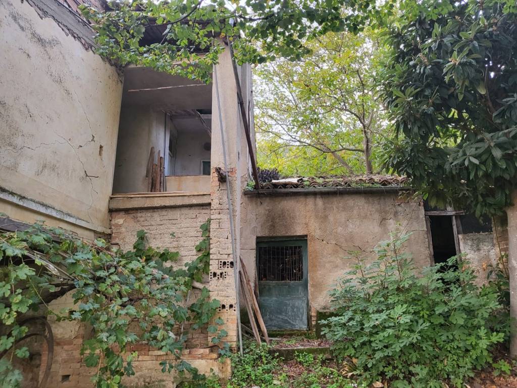 Terreno a Montalto uffugo in Via Lucchetta, 183 - Foto 4