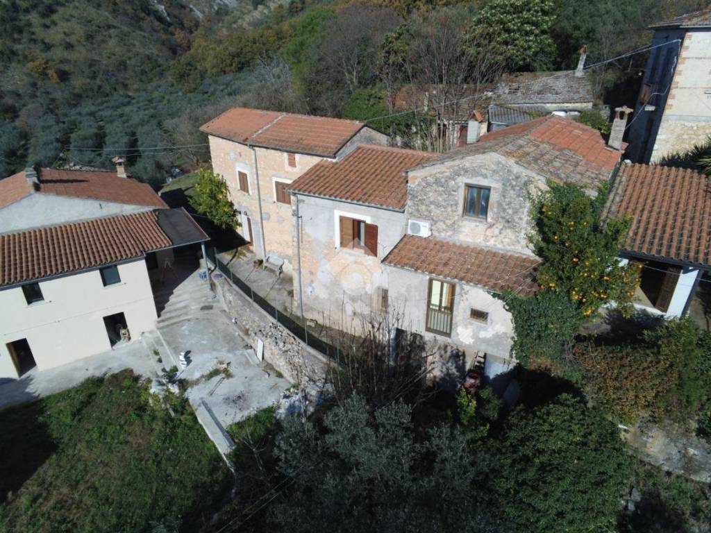 Casa indipendente a Castrocielo in Via Giovanale, 66 - Foto 2