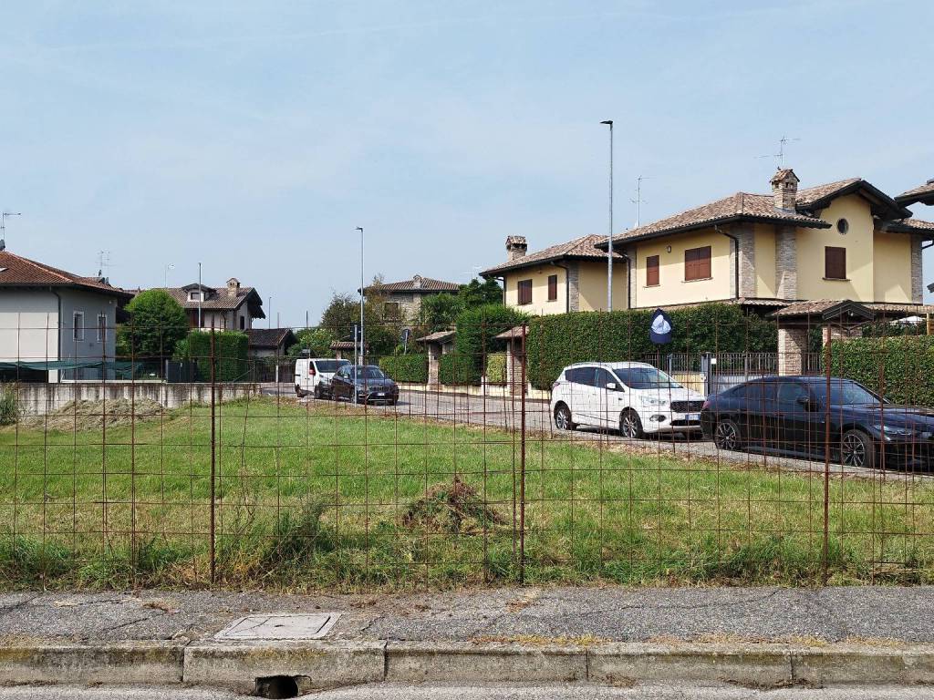 Terreno a Pieve fissiraga in Via Pietro Pavesi, 35 - Foto 2