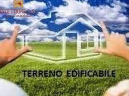 Terreno a Sagrado in delle scuole - Foto 2