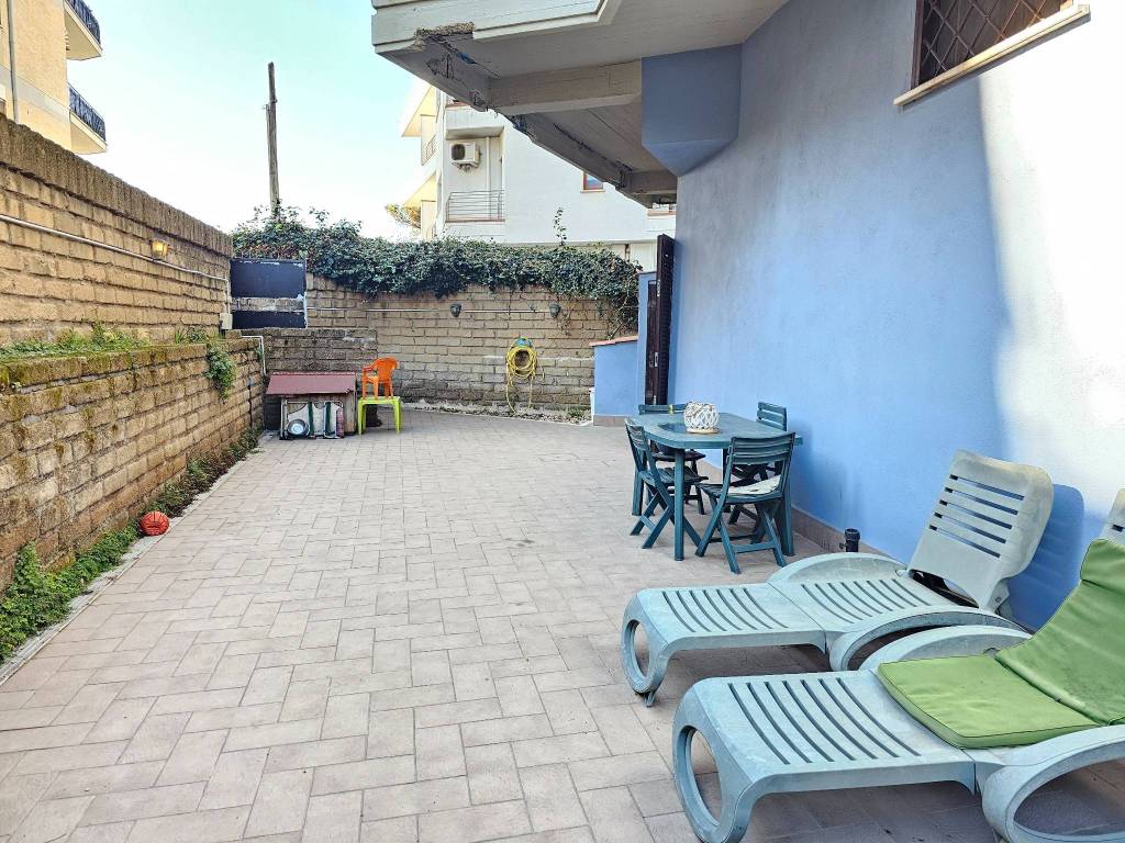 Appartamento a Nettuno in Via Lipari, 1 - Foto 2