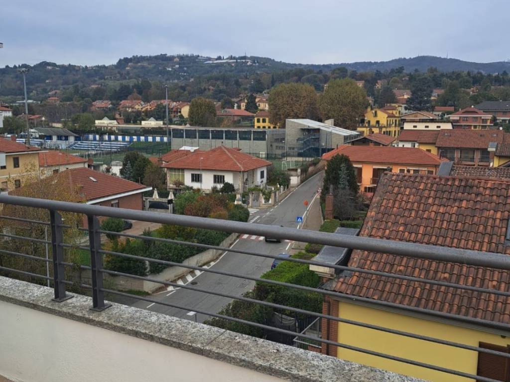 Appartamento a Moncalieri in Strada del Bossolo - Foto 3