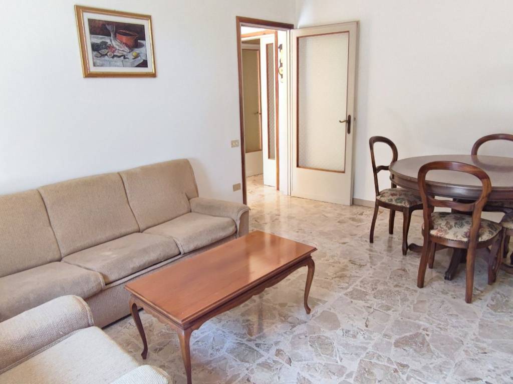Appartamento a Bagno a ripoli in Via Alessandro Manzoni - Foto 3