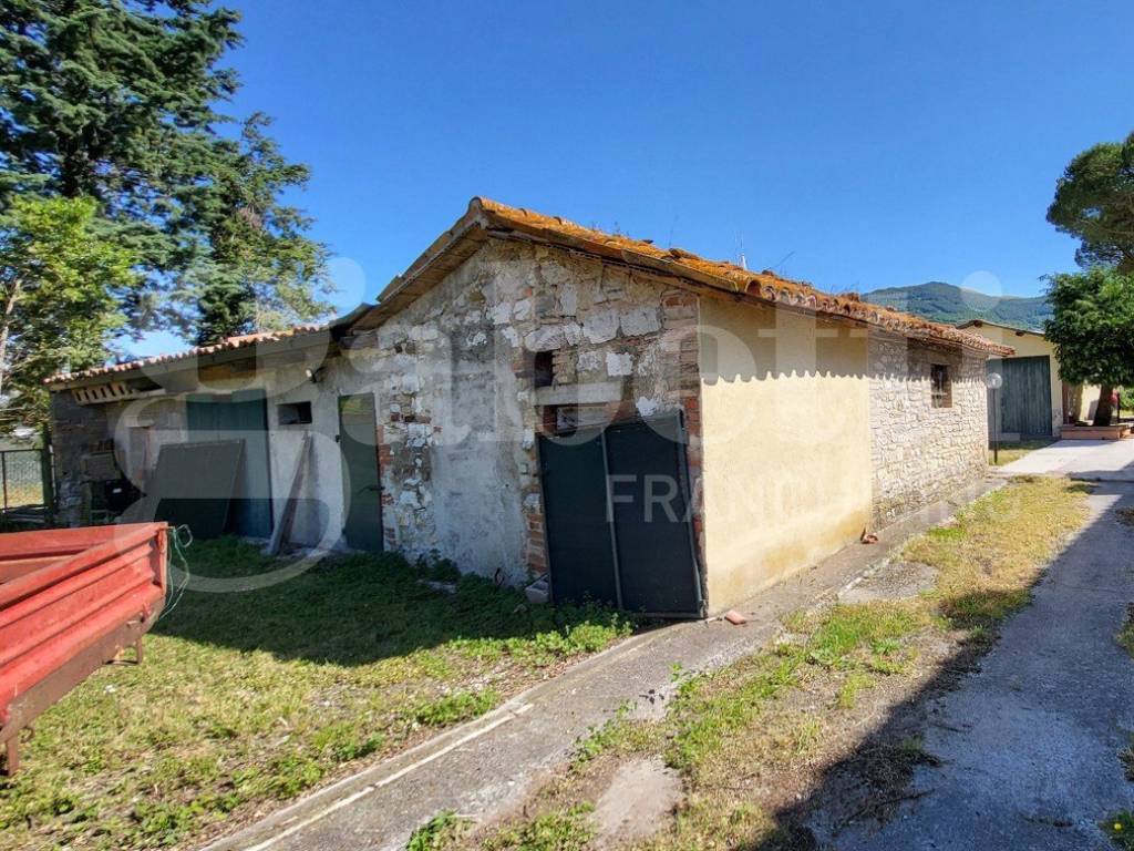 Terreno a Gubbio in Via Ponte di Ferro, 30 - Foto 5
