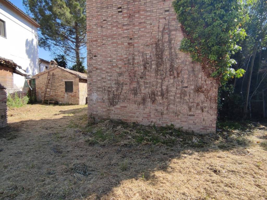 Rustico / casale a Macerata in Via Domenico Troili - Foto 4