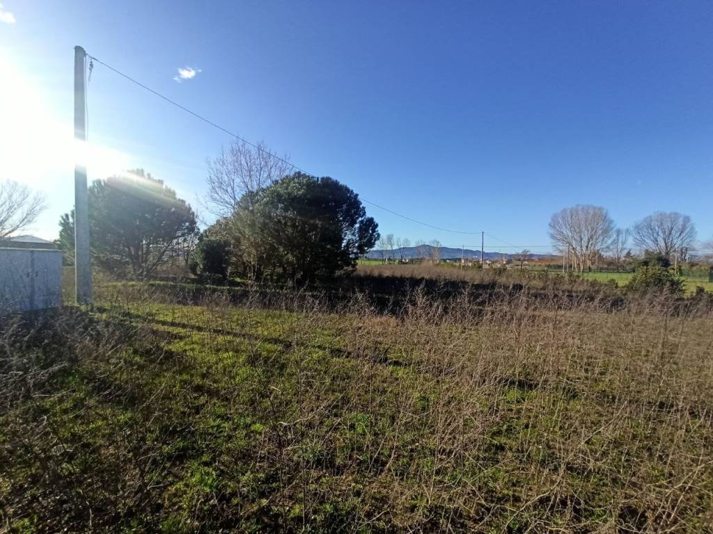 Terreno a Castiglione del lago in Via Trasimeno, 234 - Foto 4