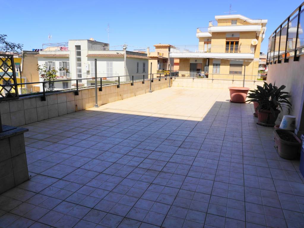 Appartamento a Nettuno in Via dei Tinozzi - Foto 4