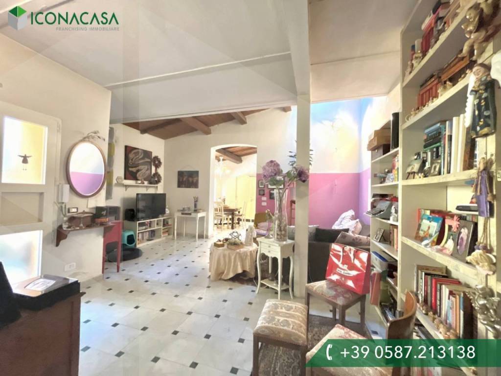 Casa indipendente a Pontedera in Via del Pino - Foto 2