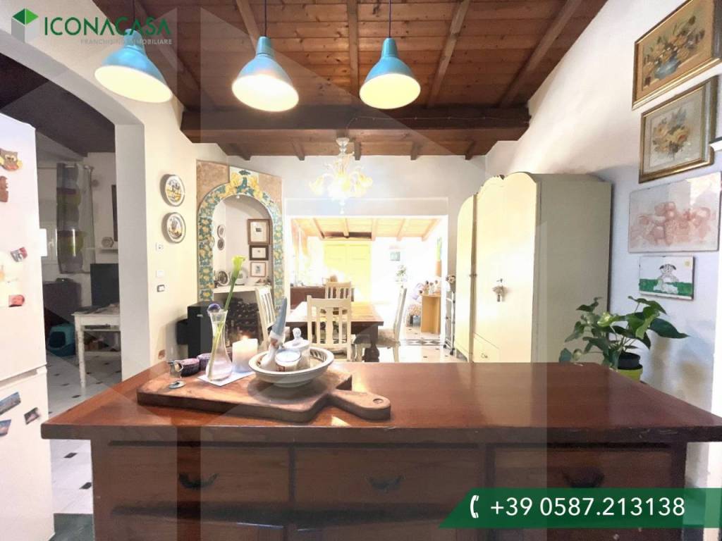 Casa indipendente a Pontedera in Via del Pino - Foto 3