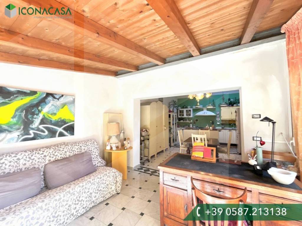 Casa indipendente a Pontedera in Via del Pino - Foto 5