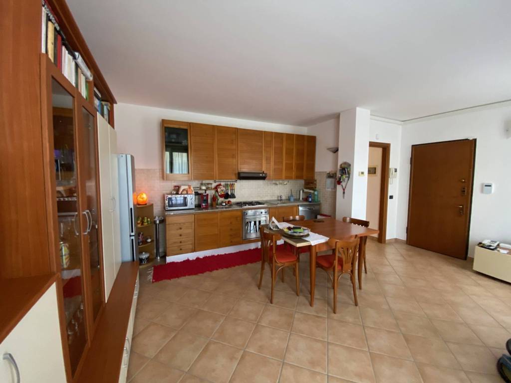 Appartamento a Figino serenza in Via Europa - Foto 2