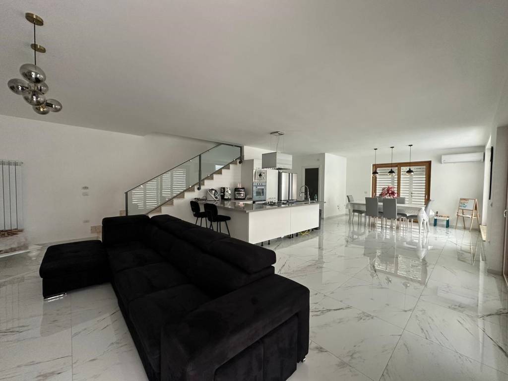Villa a Lusciano in Via Giancarlo Siani - Foto 3