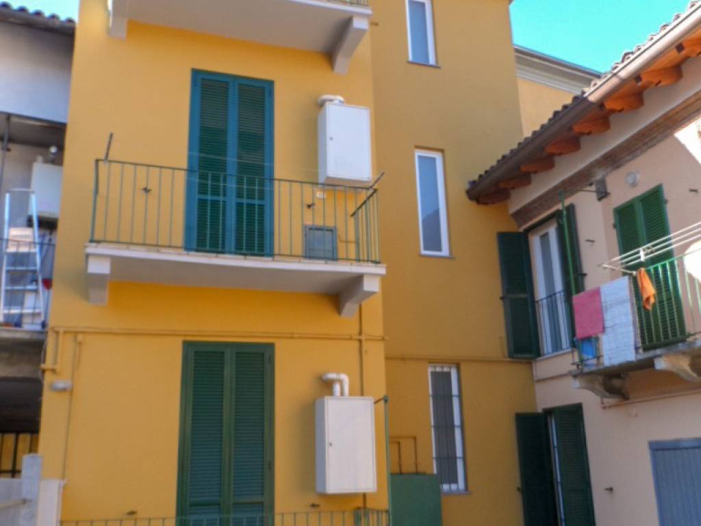 Appartamento a Alessandria in Via Pastrengo, 8 - Foto 2