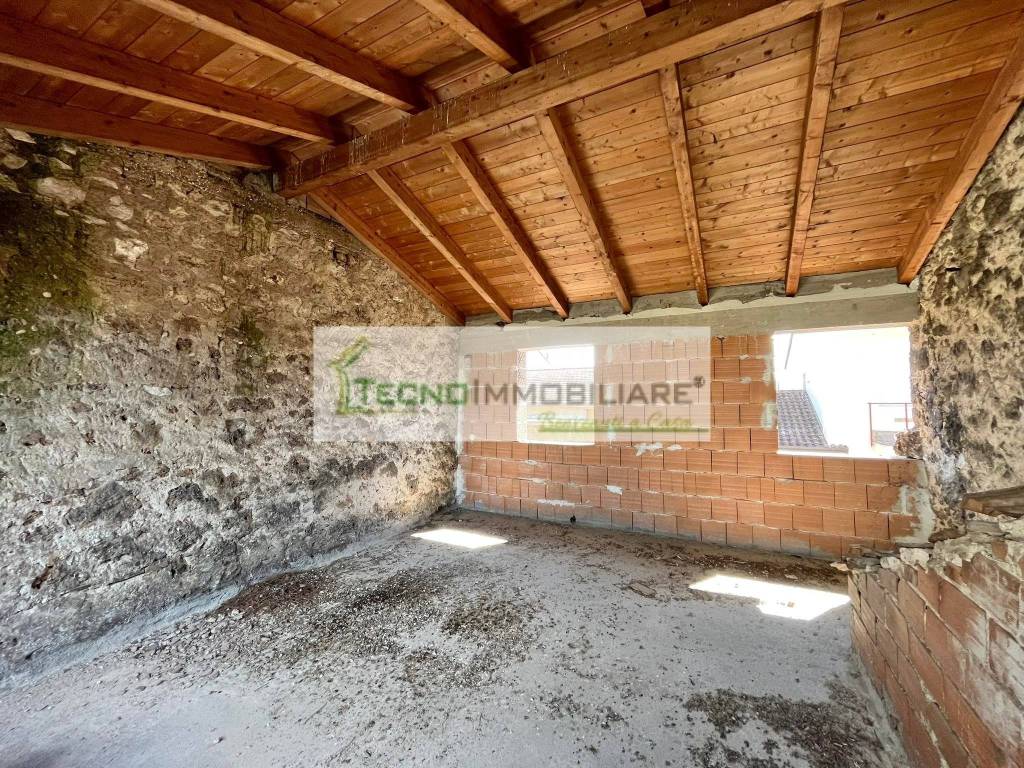 Casa indipendente a Pontecorvo in Corso Giuseppe Garibaldi - Foto 5