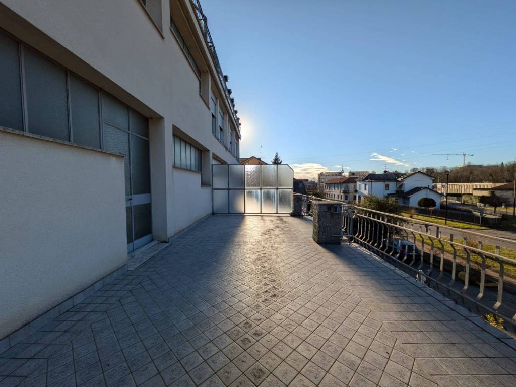 Palazzo / stabile a Cesano maderno in Via Alessandro Volta, 108 - Foto 5