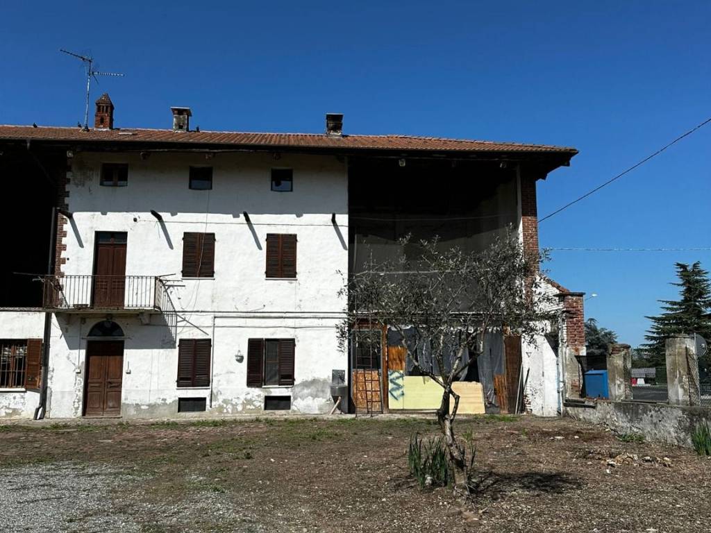 Casa indipendente a Alice castello in Via Cavaglià, 21 - Foto 4