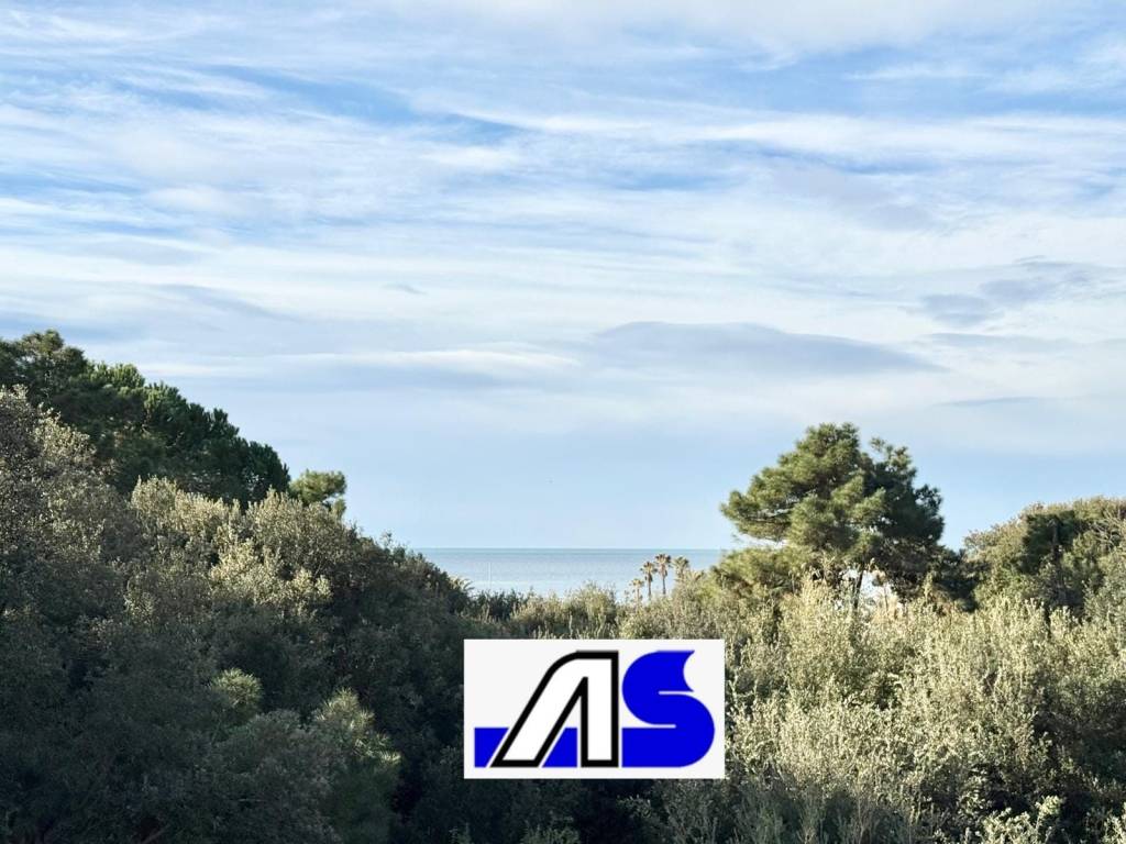Appartamento a Pietrasanta in Viale Roma, 327 - Foto 2