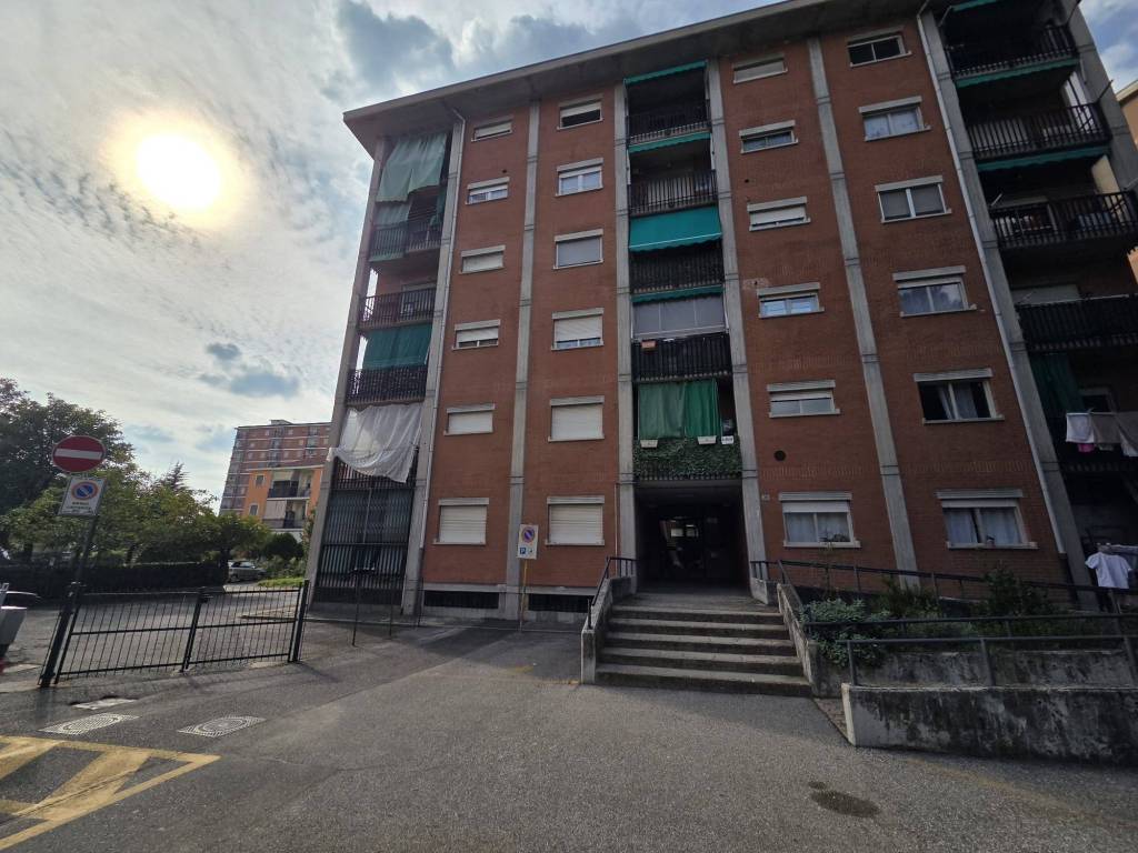 Appartamento a Collegno in Via Giuseppe Di Vittorio, 20 - Foto 2