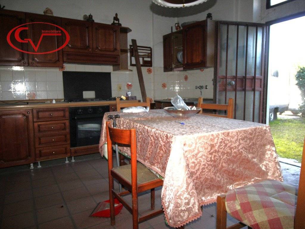 Casa indipendente a Castelfranco piandisco in Via Urbinese - Foto 4