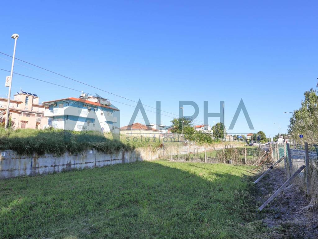Terreno a Rimini in Via Apollonia - Foto 2
