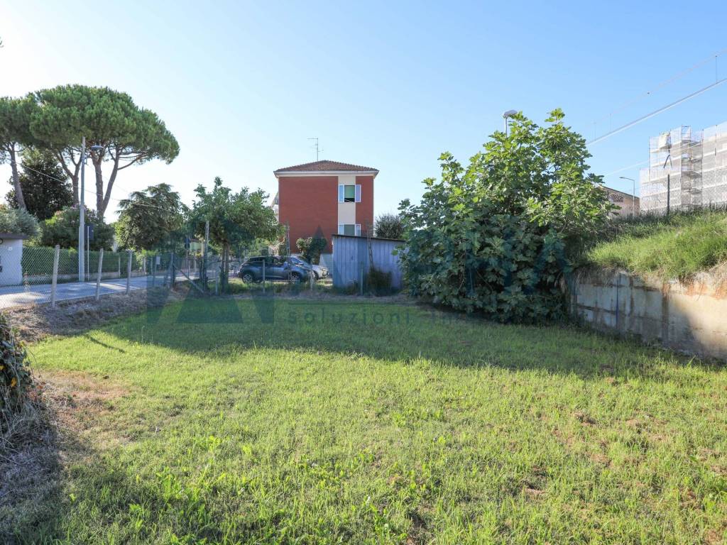 Terreno a Rimini in Via Apollonia - Foto 4