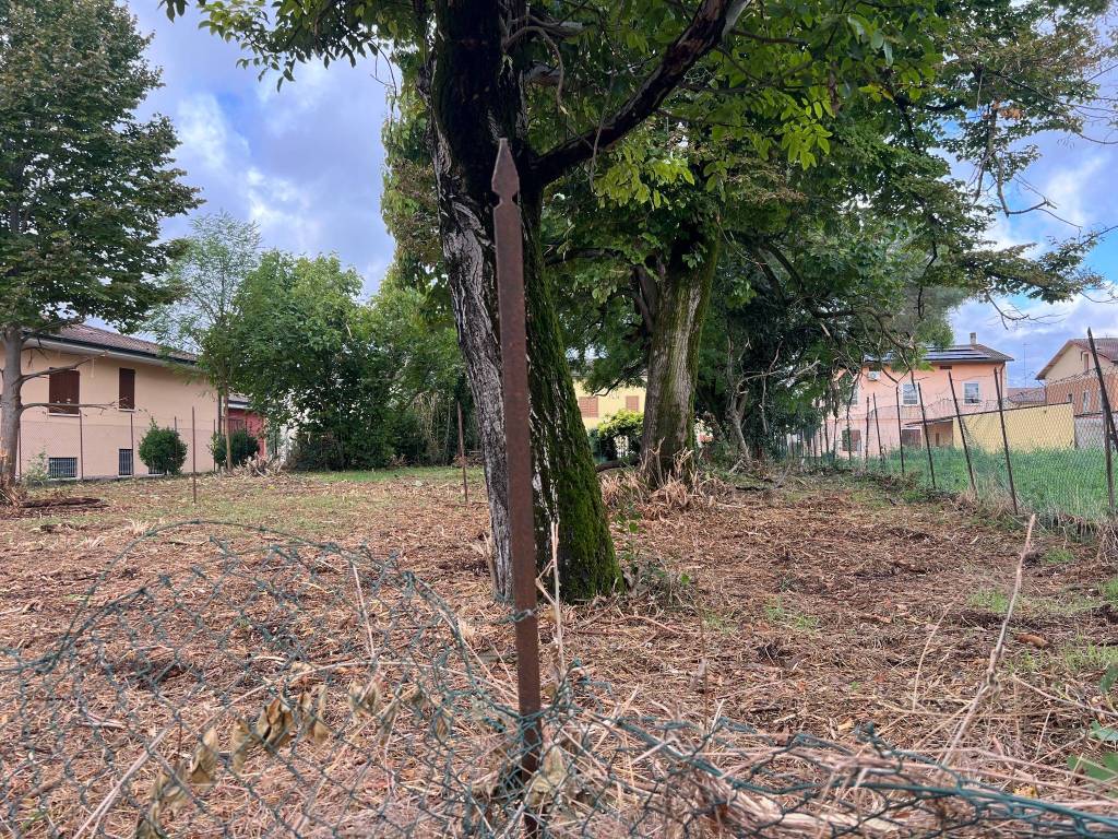 Terreno a Mantova in Via delle Fornaci, 6 - Foto 4