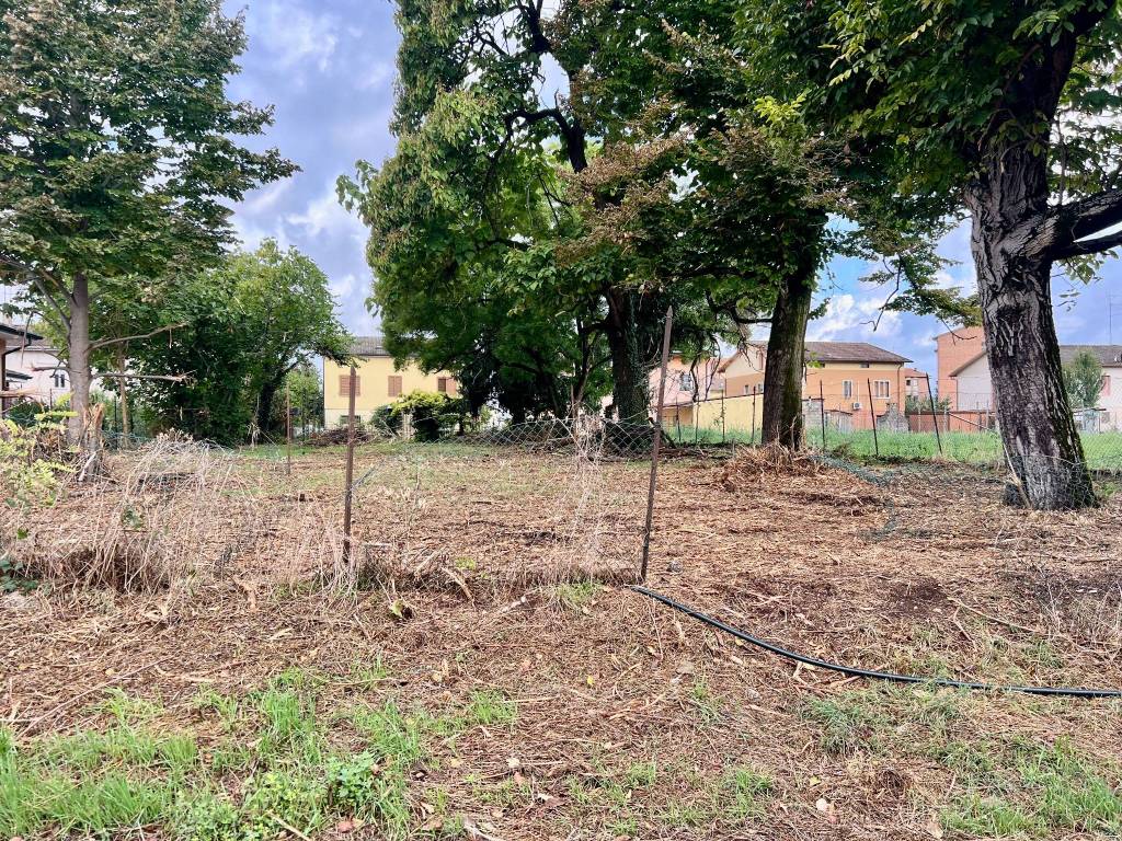 Terreno a Mantova in Via delle Fornaci, 6 - Foto 5