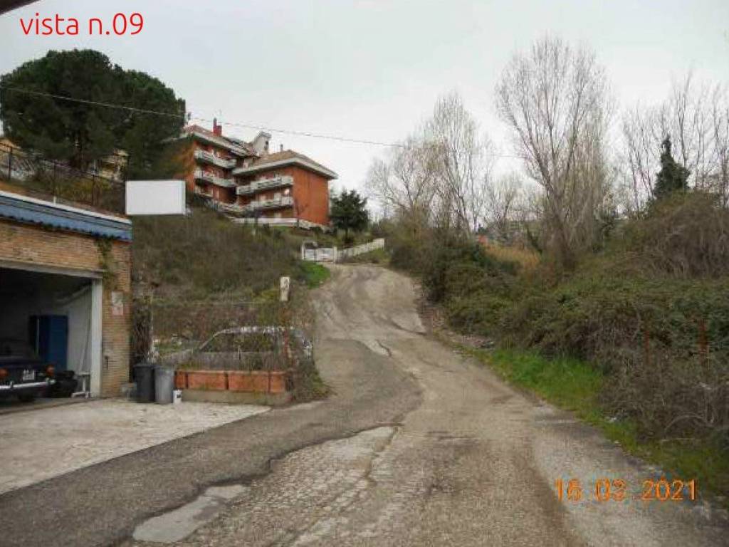 Terreno a Teramo in Via Don Lorenzo Milani - Foto 4