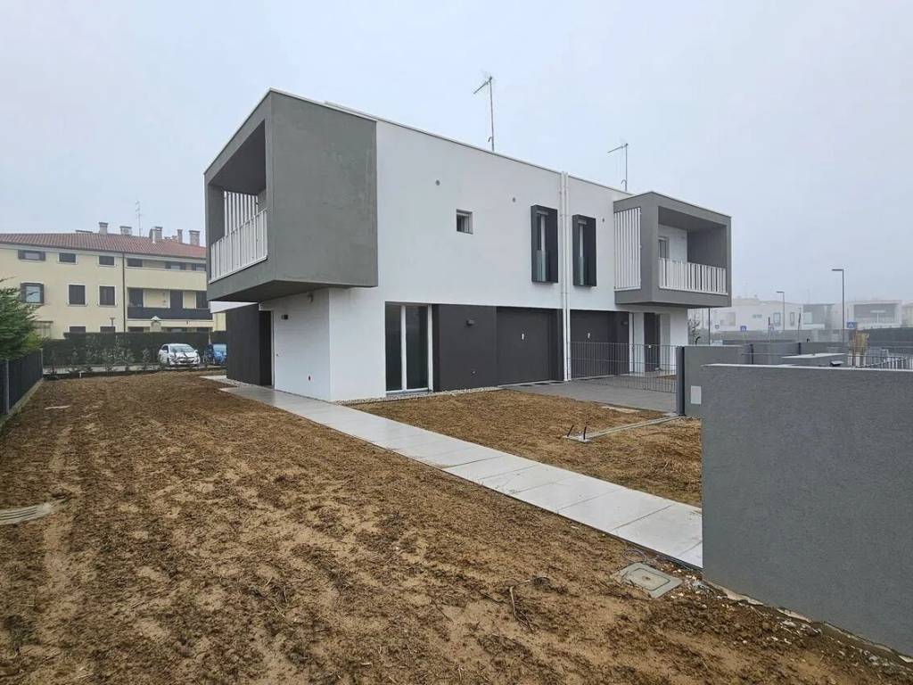 Villa a Silea in Via Pozzetto, 19 - Foto 2