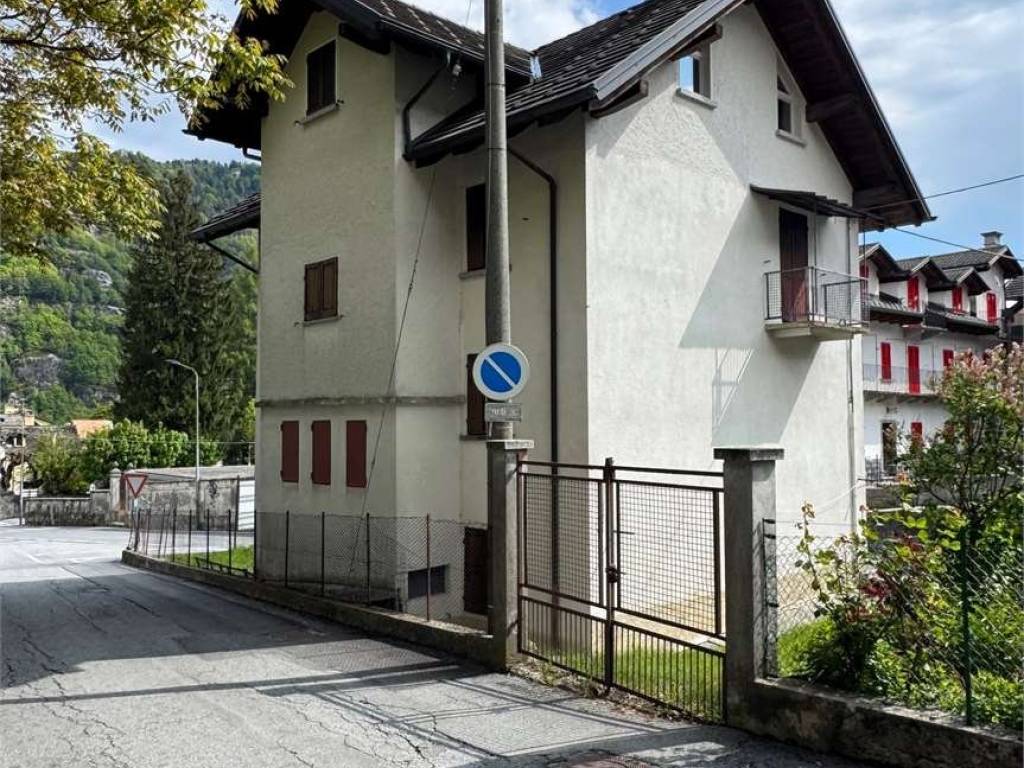 Casa indipendente a Malesco in Via Lauresca - Foto 2