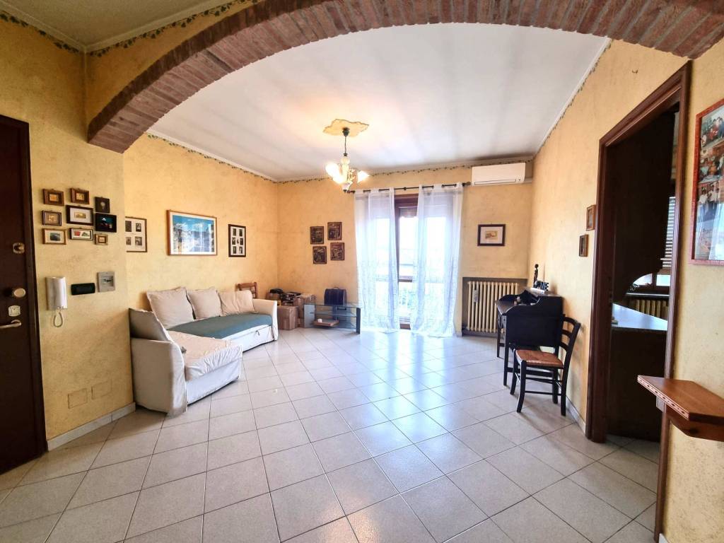 Appartamento a Montanaro in Via Papa Giovanni XXIII, 11 - Foto 2