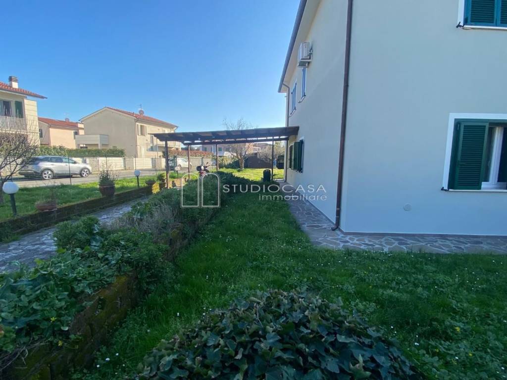 Villa a San giuliano terme in Via Luigi Boccherini, - Foto 3