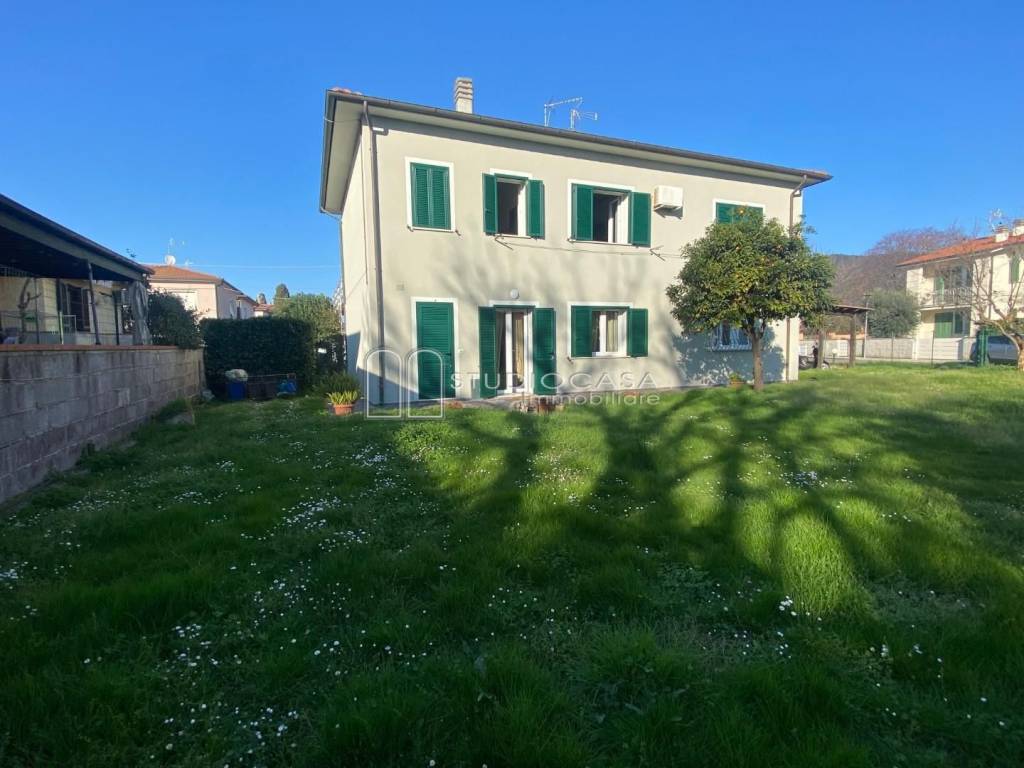 Villa a San giuliano terme in Via Luigi Boccherini, - Foto 4