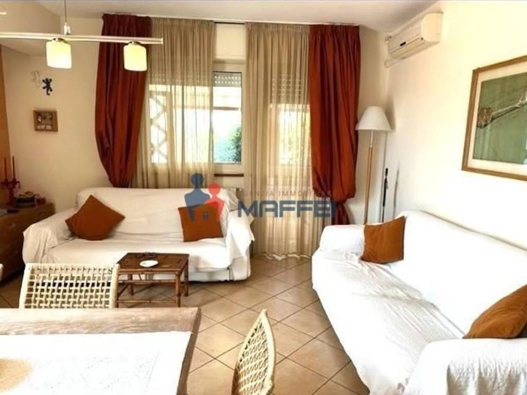 Appartamento a Viareggio in Via Degli Ontani, 14 - Foto 2