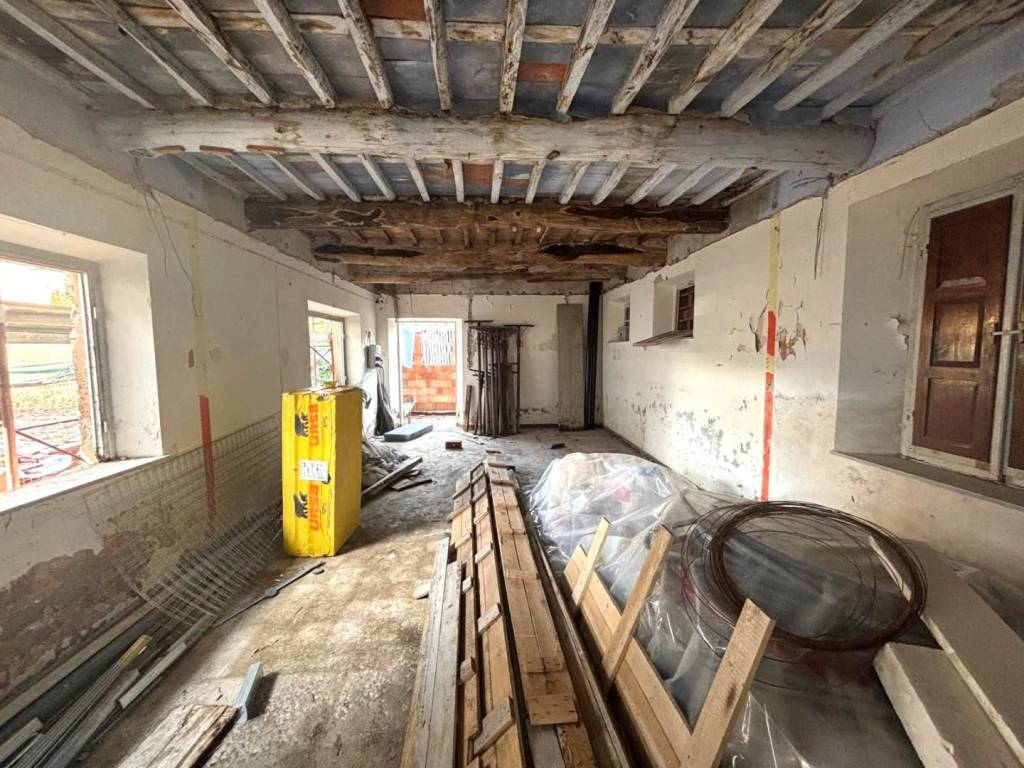 Villa a Lucca in Via della Stazione, , 55100 - Foto 3