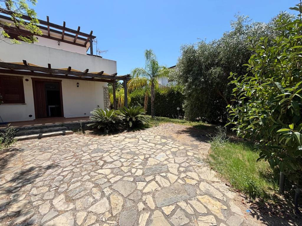 Villa a Campofelice di roccella in Contrada Pistavecchia - Foto 4