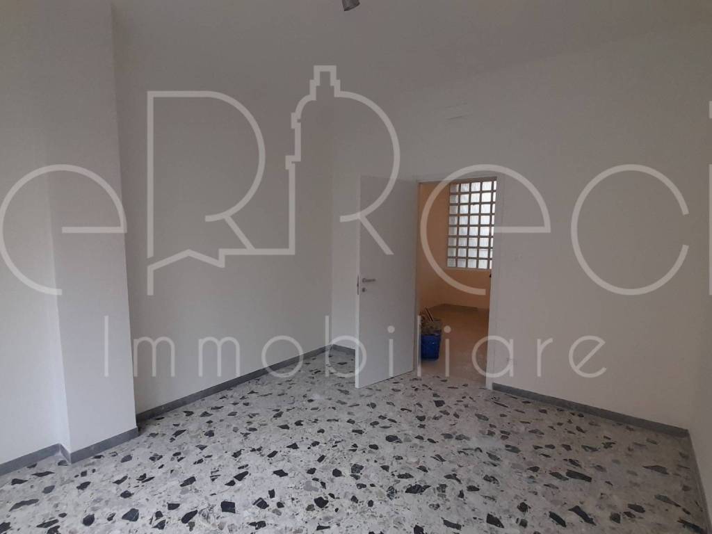 Appartamento a Mantova in Piazza Ottantesimo Fanteria - Foto 3