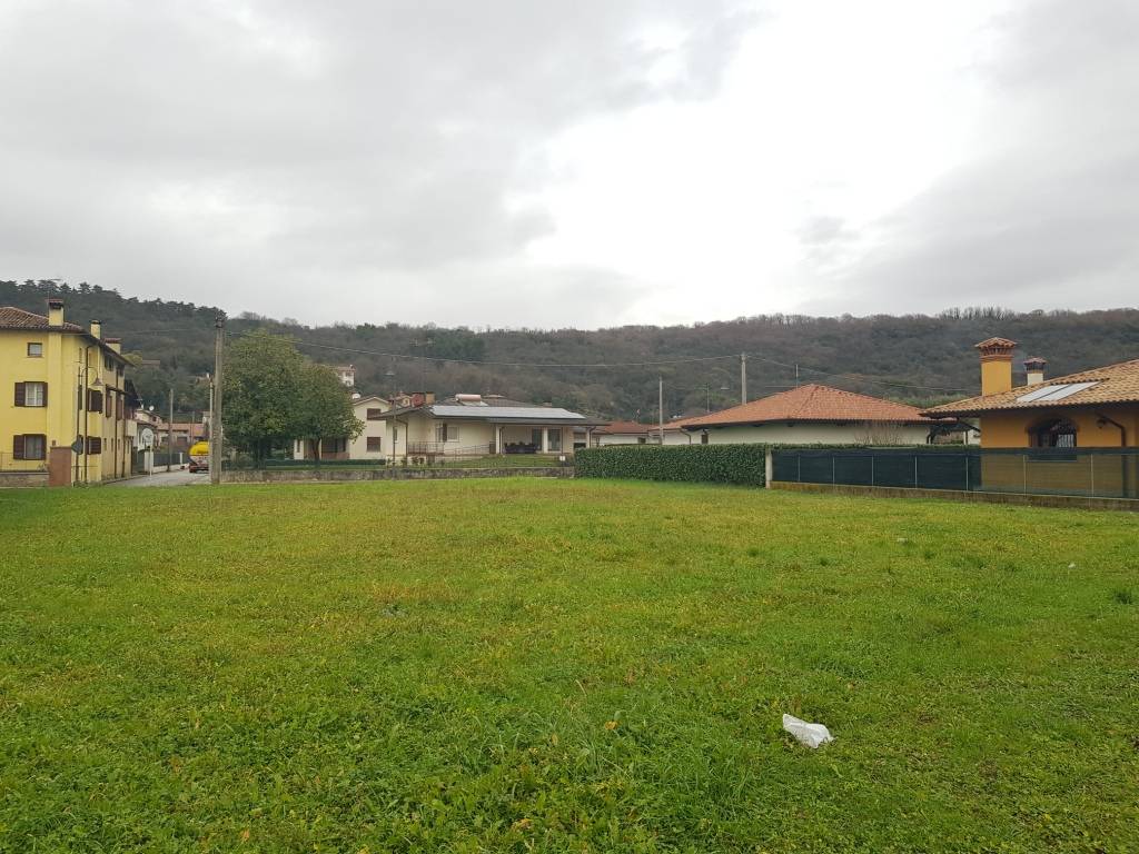 Terreno a Medea in VIA FORNACE - Foto 2