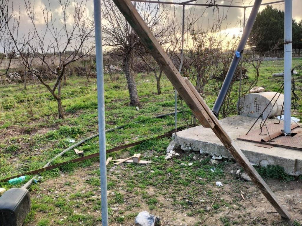Terreno a Acquaviva delle fonti in Strada Vicinale Renzo Piano - Foto 2
