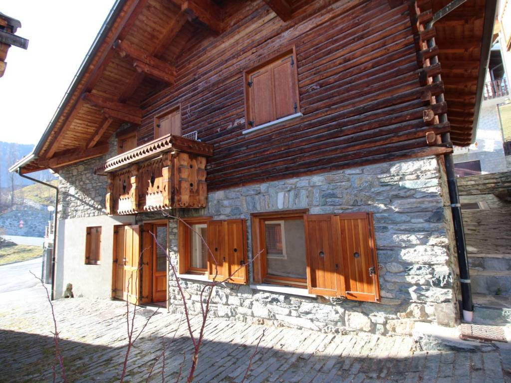 Appartamento a Torgnon in Frazione Mazod, 18 - Foto 2