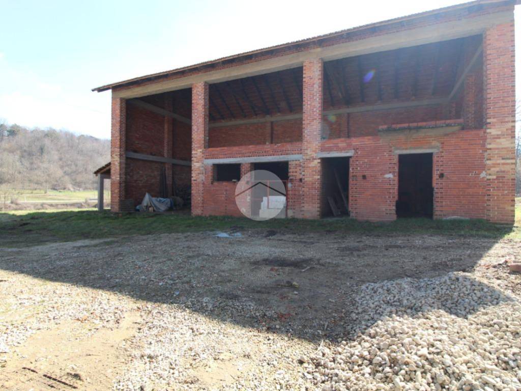 Rustico / casale a Baldissero d'alba in Località Sigola - Foto 3