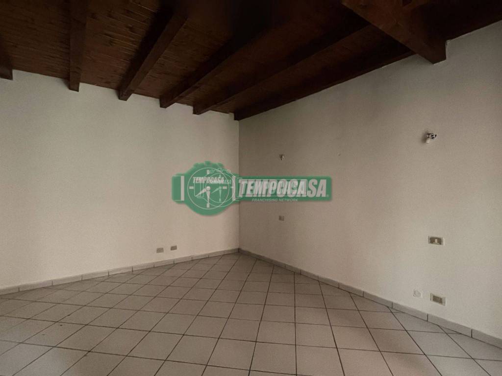 Appartamento a Lodi in Via Borgo Adda 21 - Foto 4