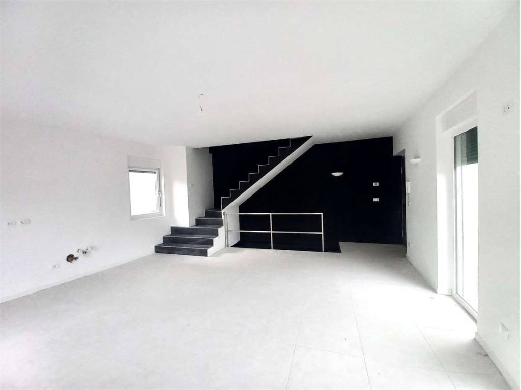 Casa indipendente a Crevoladossola in Via Casetti, 32 - Foto 2