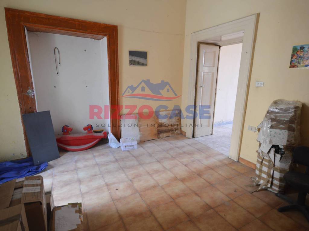 Casa indipendente a Corigliano-rossano in Via Prigioni, 24 - Foto 2