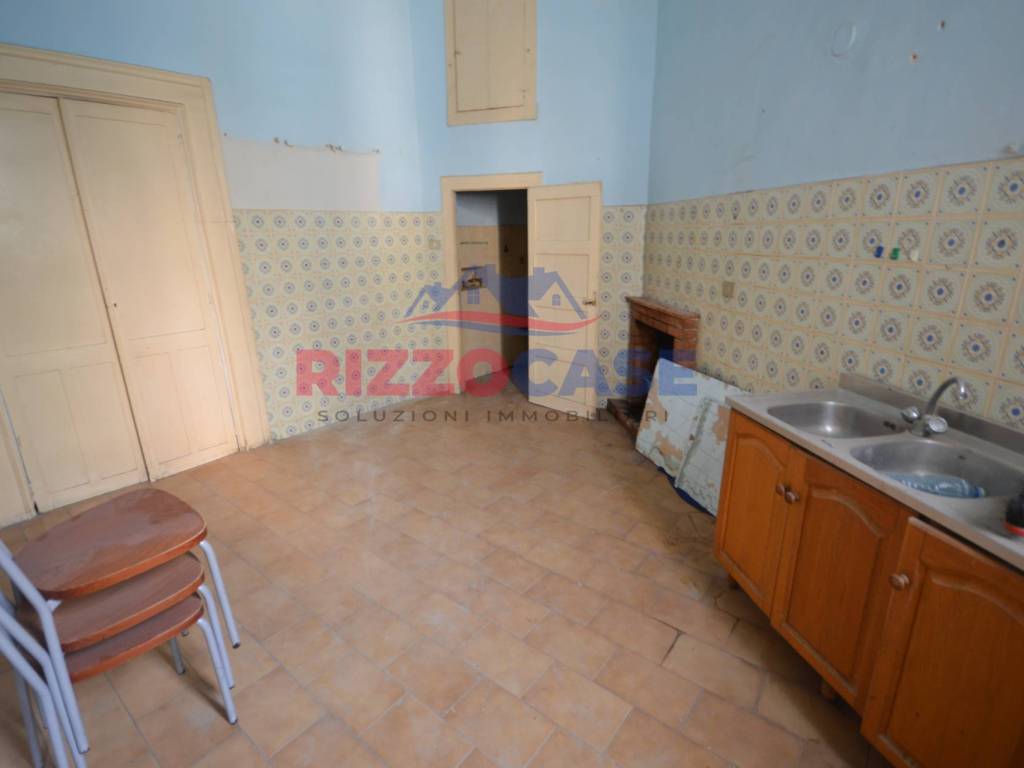 Casa indipendente a Corigliano-rossano in Via Prigioni, 24 - Foto 3