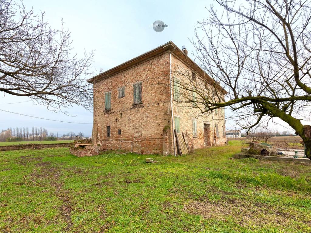 Rustico / casale a Guastalla in VIA ZECCHIERE, 2 - Foto 2