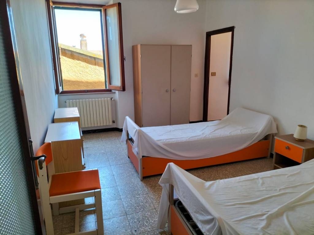Palazzo / stabile a Roccastrada in Largo Giuseppe Garibaldi, 14 - Foto 4