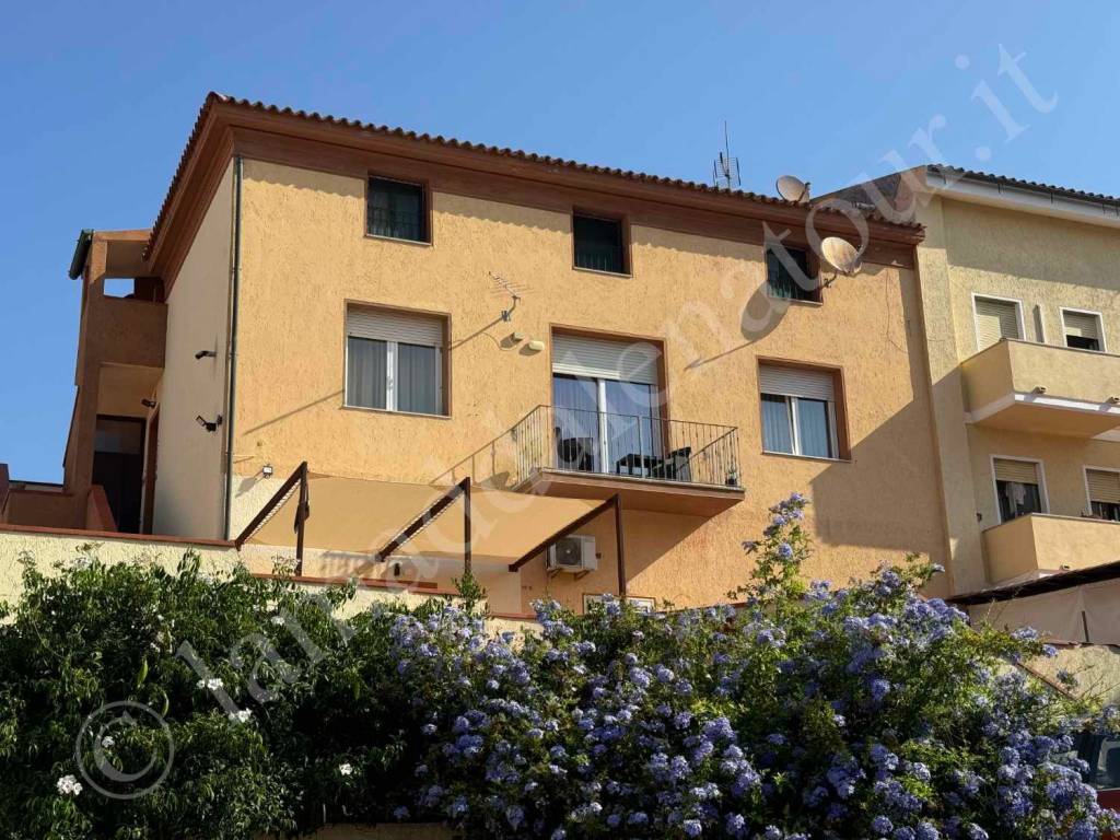 Appartamento a La maddalena in Via Caio Duilio - Foto 2