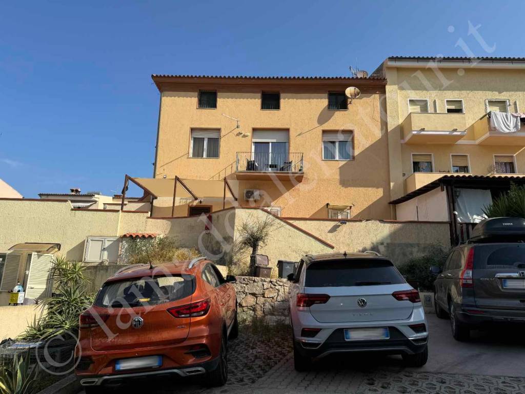 Appartamento a La maddalena in Via Caio Duilio - Foto 3